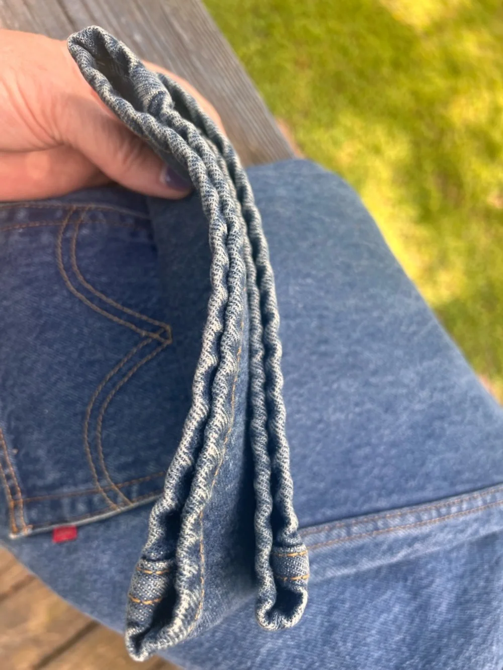 Levi's Men's Blue Denim Jeans - Classic Straight Fit